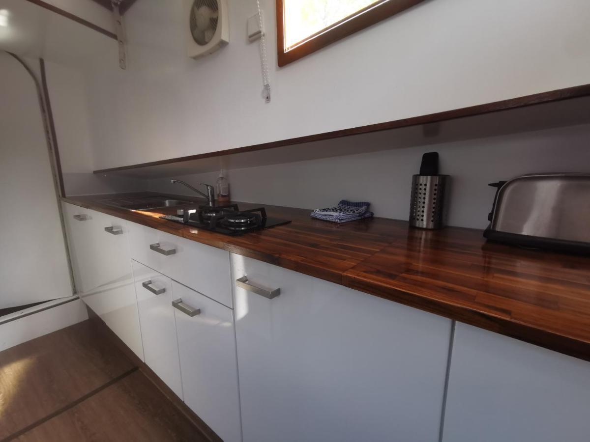 Waterloo square river vieuw houseboat Amsterdam Extérieur photo